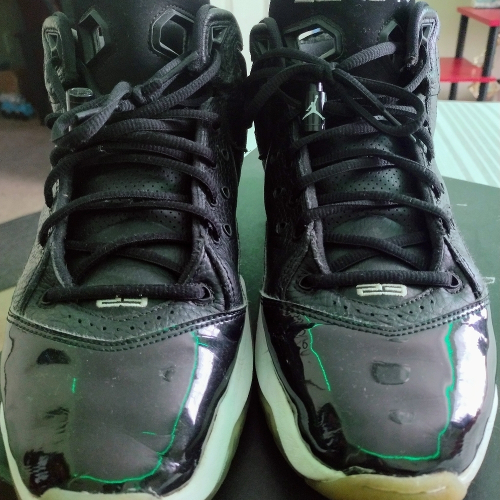 Men's Jordans